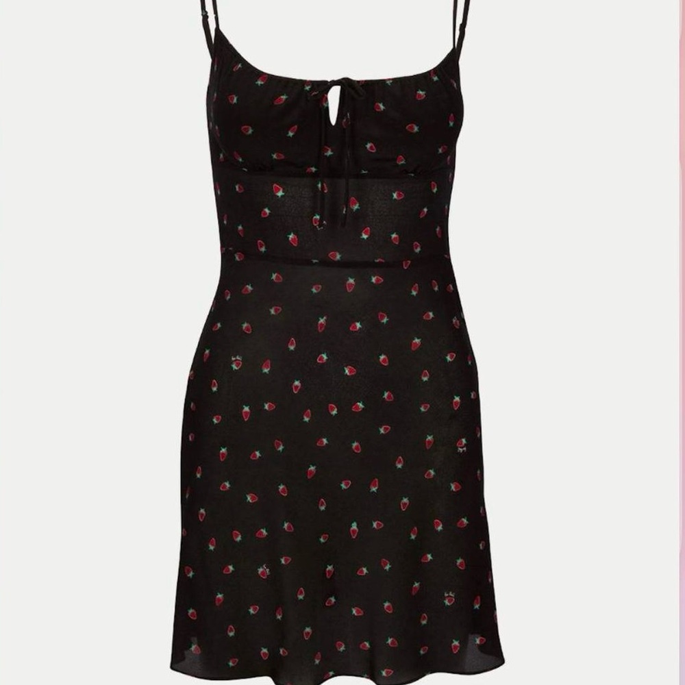 Realisation Par Inez Dress in Black Strawberry